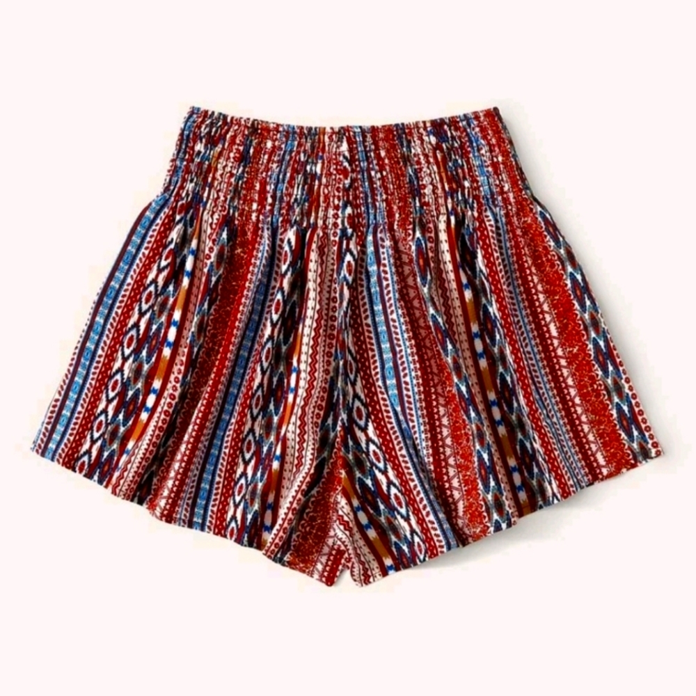 EUC Shein Tribal Print Shorts, Size 4X.